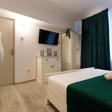 Best Room Bucureşti Eksteriør bilde